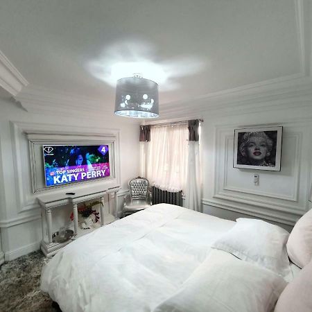President Hotel Ploiesti Exterior photo